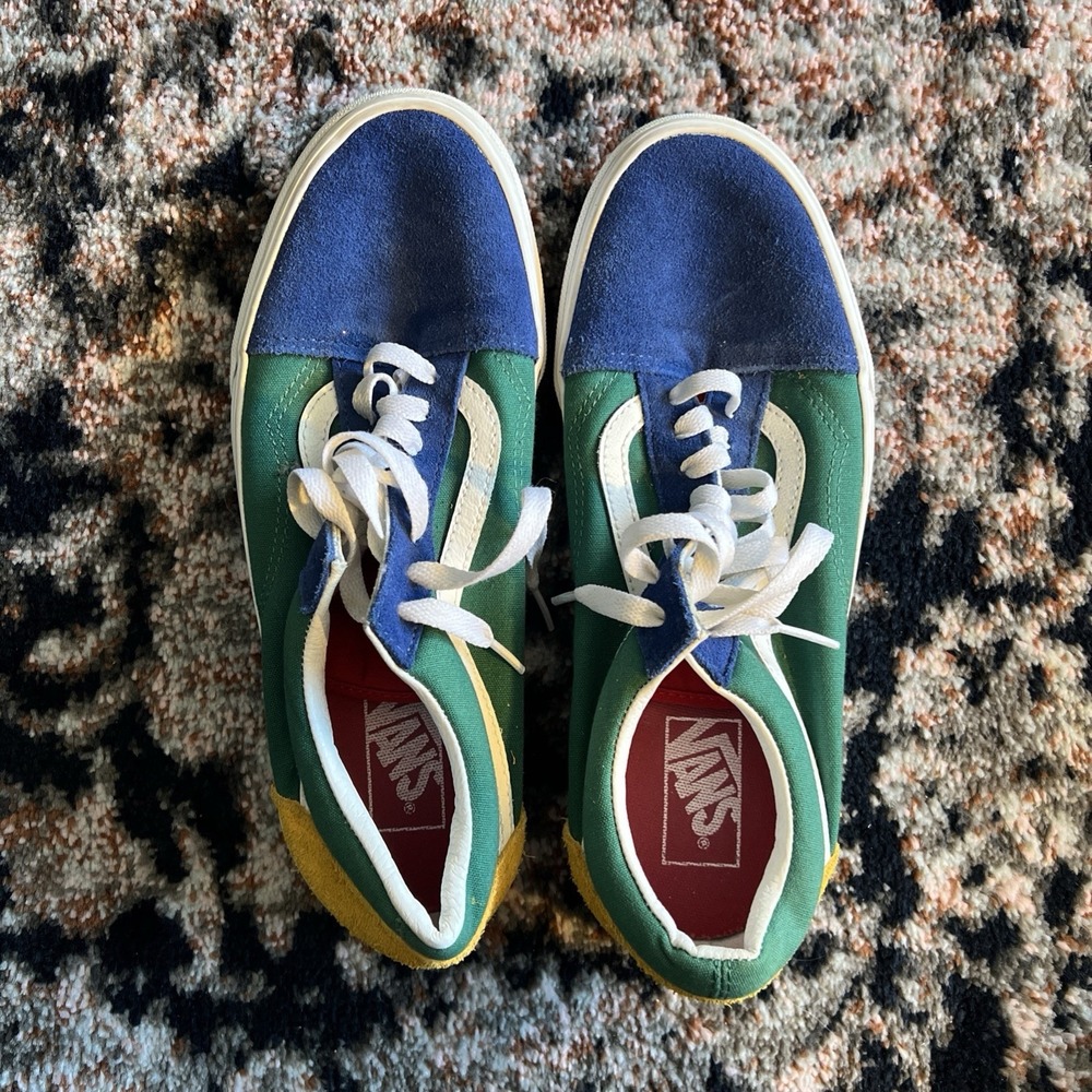 Size 10- Vans Old Skool Yacht Club